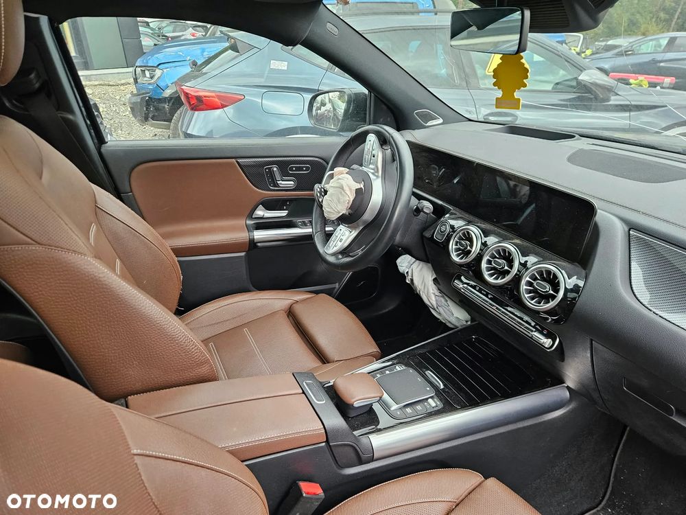 Mercedes-Benz GLA 250 e 8G-DCT AMG Line Advanced Plus - 8