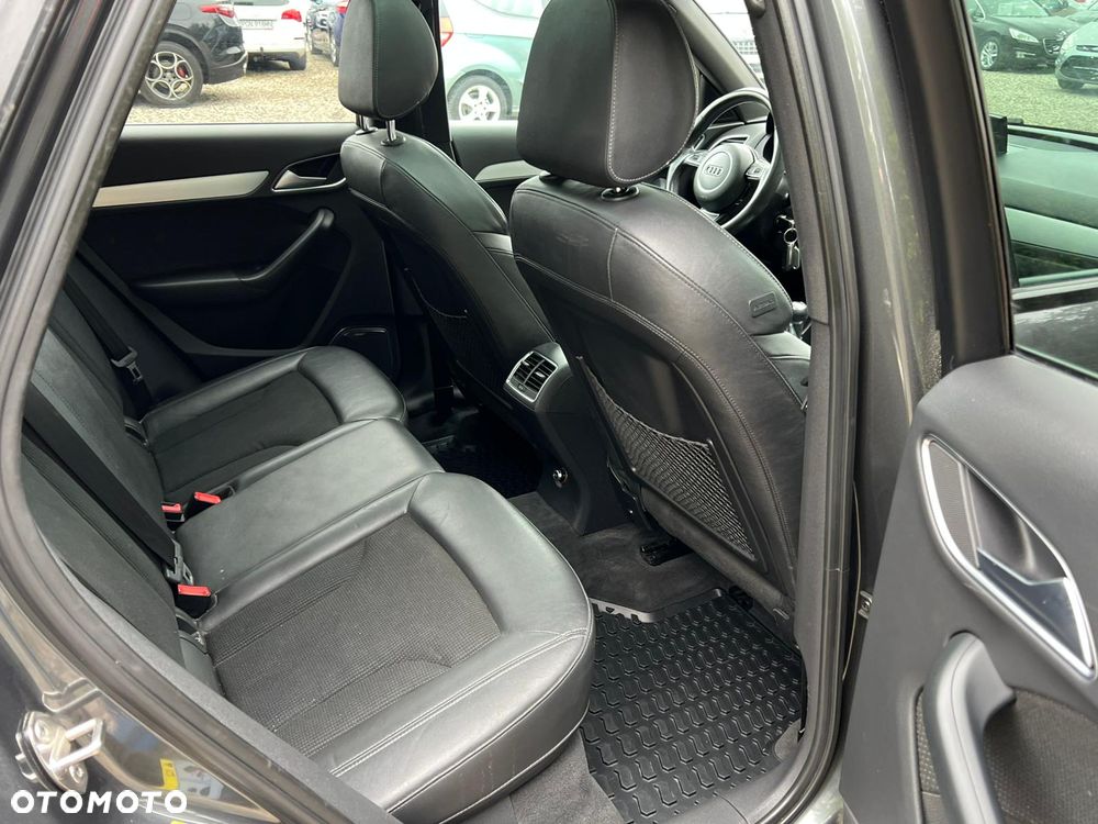Audi Q3 - 18