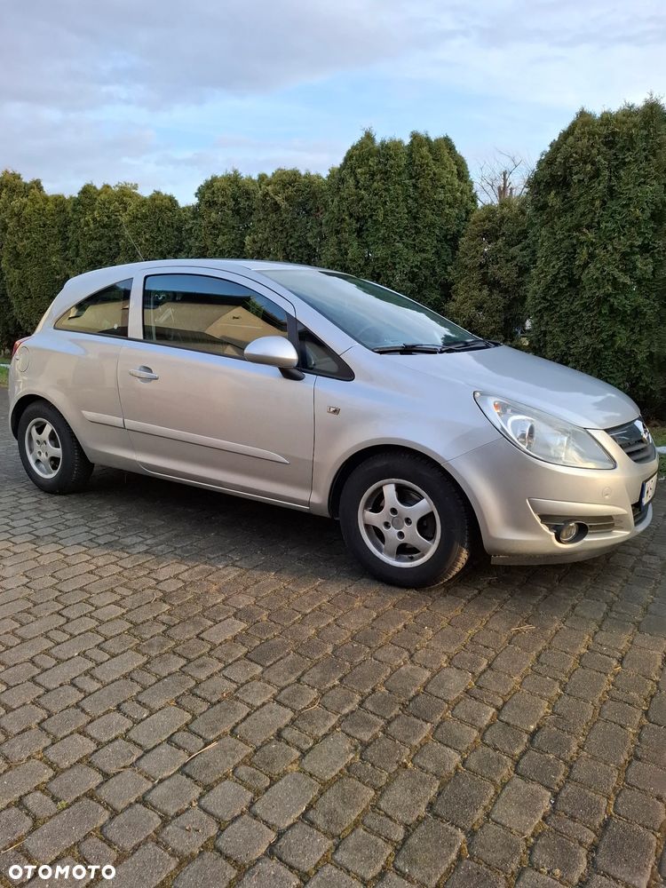 Opel Corsa 1.4 16V Cosmo - 1