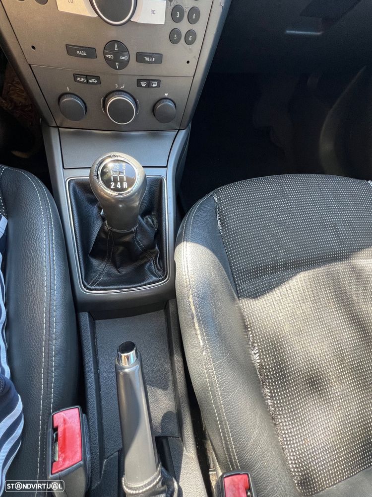 Opel Astra 1.7 CDTI Enjoy - 11