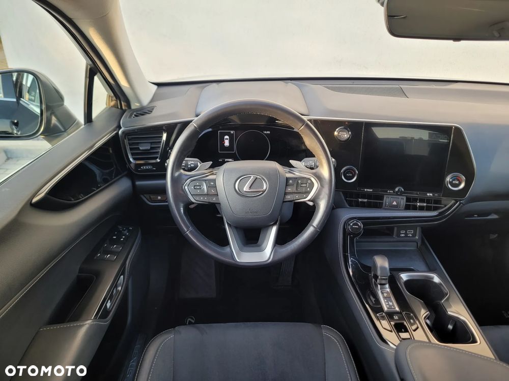 Lexus NX 350h Elegance 2WD - 15