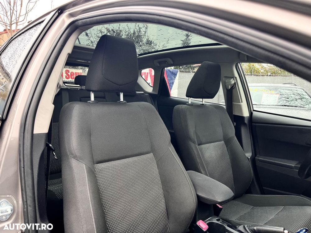 Toyota Auris 1.8 VVT-i Hybrid Automatik Executive - 17