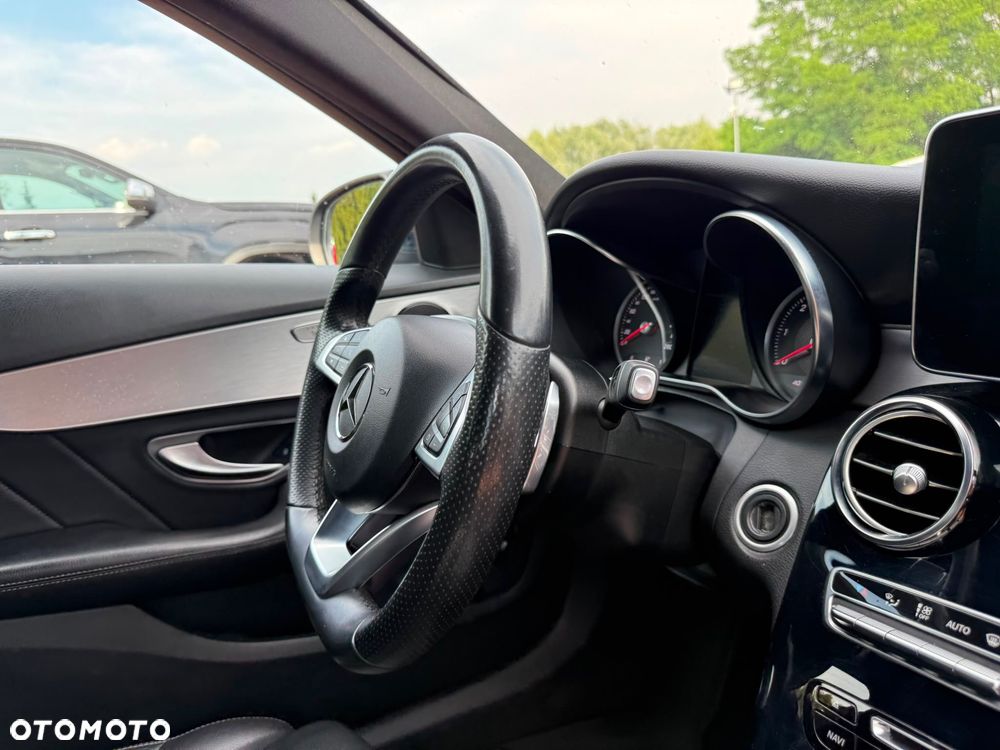 Mercedes-Benz Klasa C 200 d 7G-TRONIC AMG Line - 17