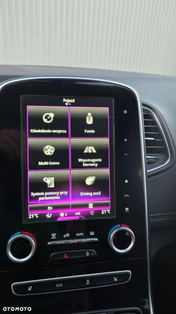 Renault Grand Scenic Gr 1.2 TCe Energy Limited EU6 - 17