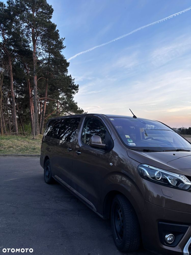 Toyota Proace Verso 2.0 D4-D Long Family - 4