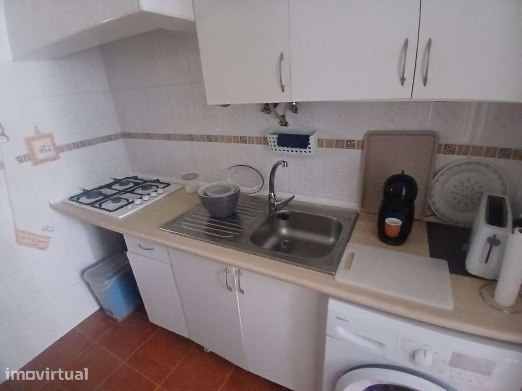 Moradias T1 - Linda a Velha - Grande imagem: 4/60