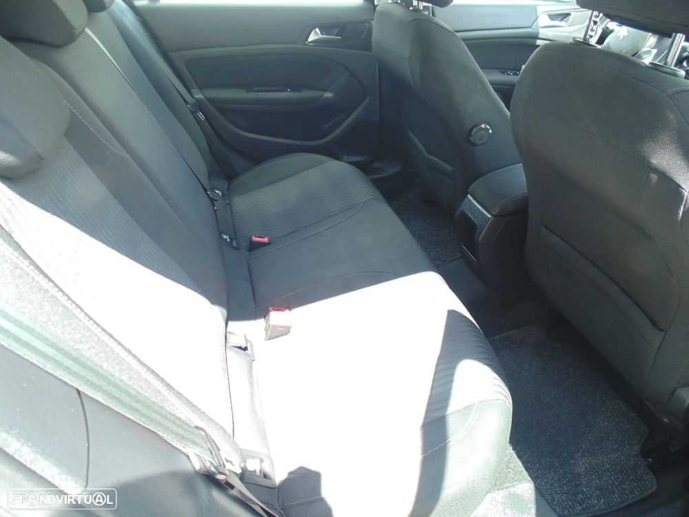 Peugeot 308 1.6 HDi Active - 18