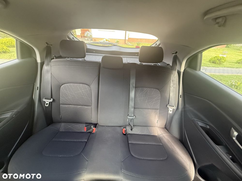 Kia Rio - 6