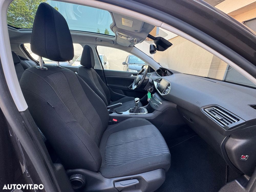 Peugeot 308 e-HDi 115 Stop & Start Access - 17