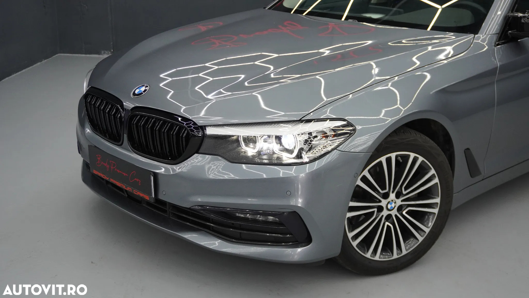 BMW Seria 5 520d AT MHEV - 23