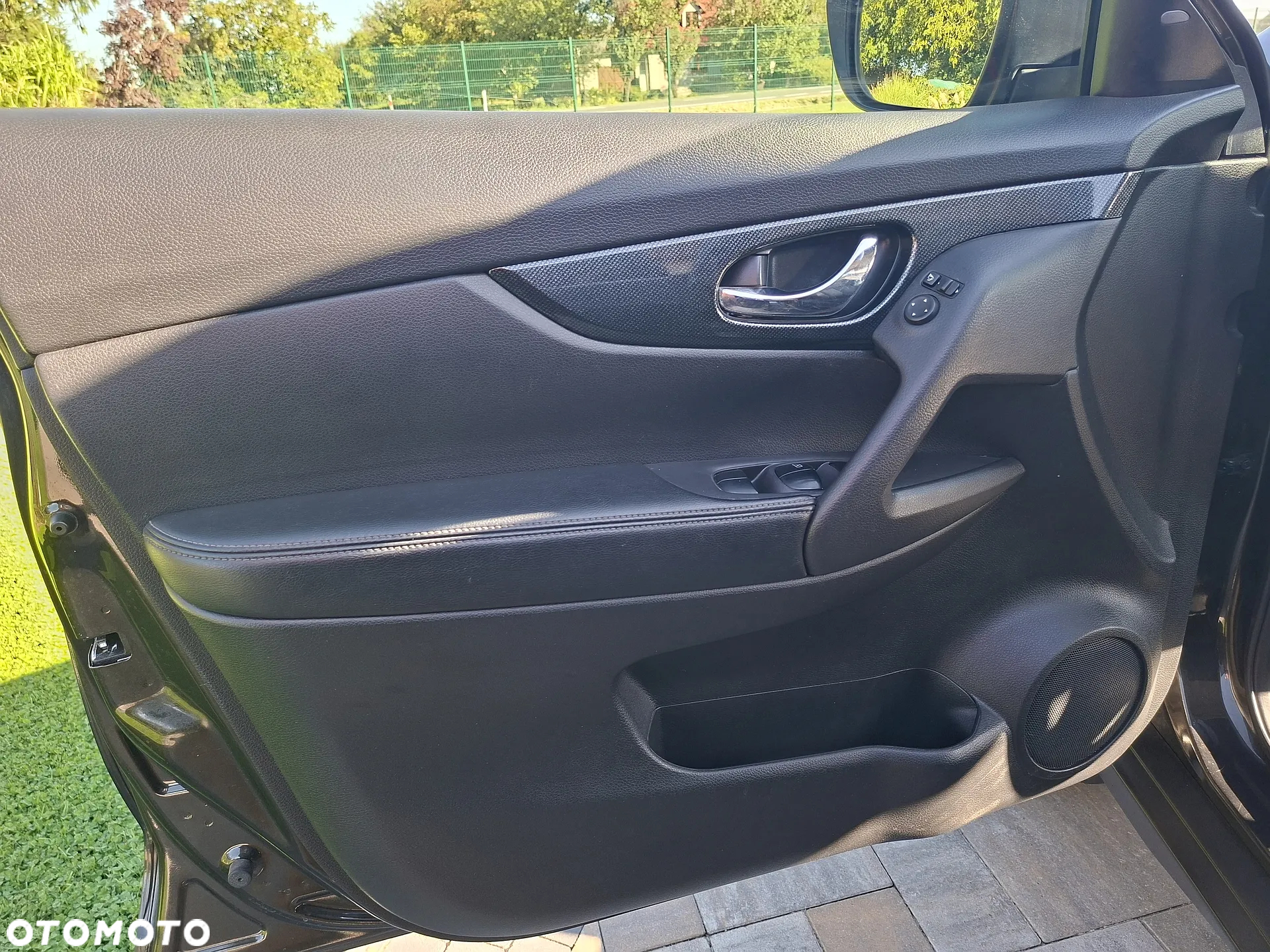 Nissan X-Trail - 35