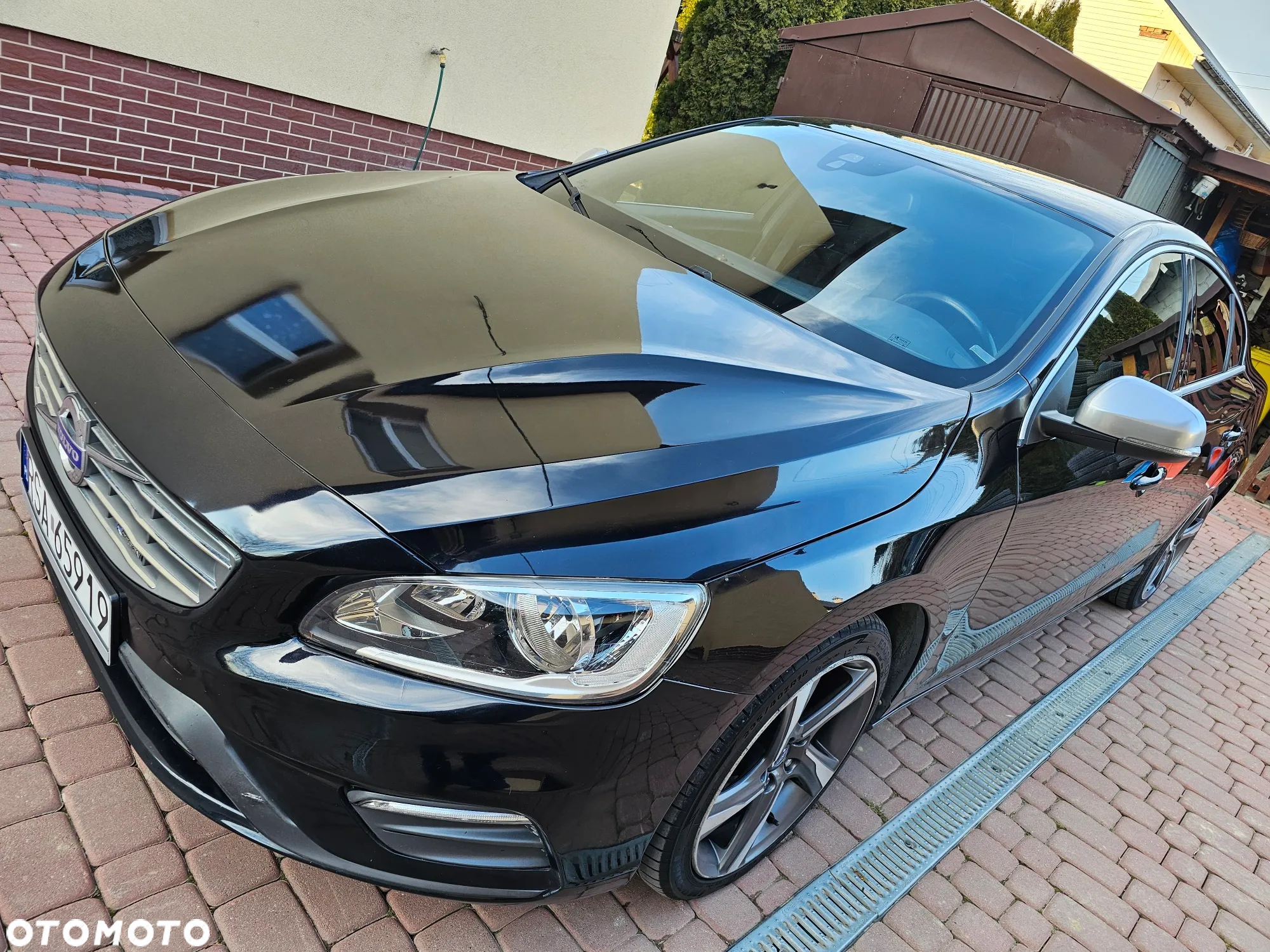 Volvo S60 T3 R-Design Summum - 2
