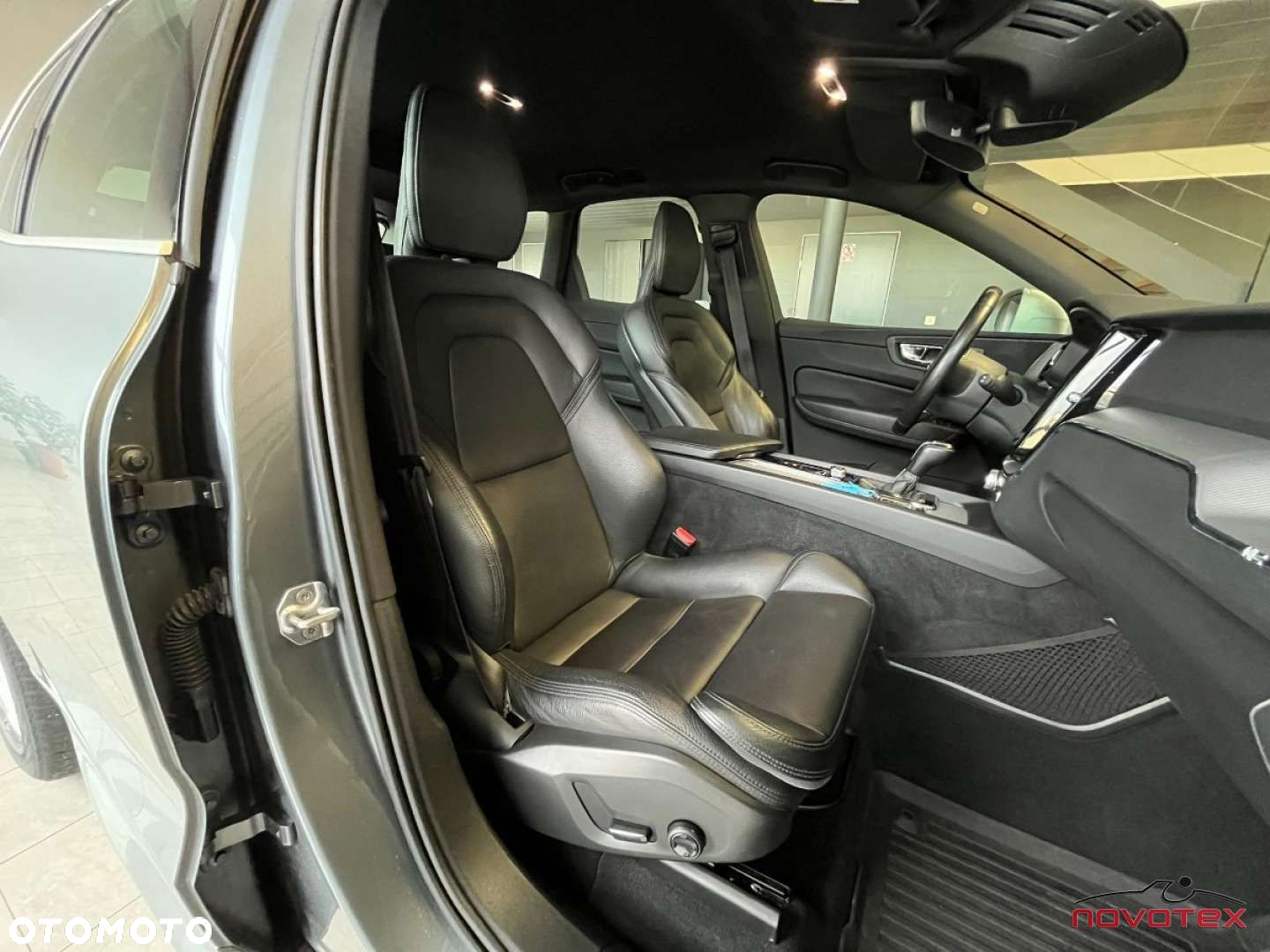 Volvo XC 60 D3 R-Design - 19