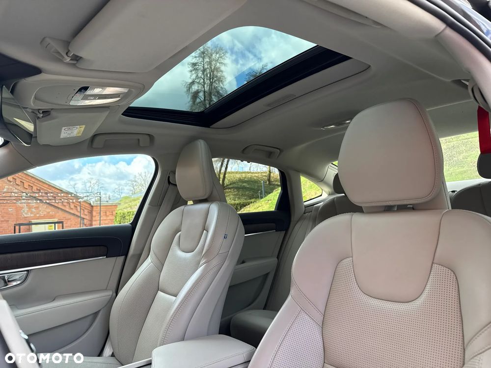 Volvo S90 B5 D AWD Inscription - 17