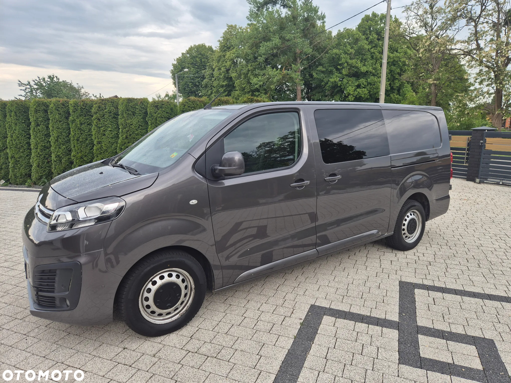 Citroën Jumpy Combi 2.0 BlueHDi XL 3t (bryg.) - 11