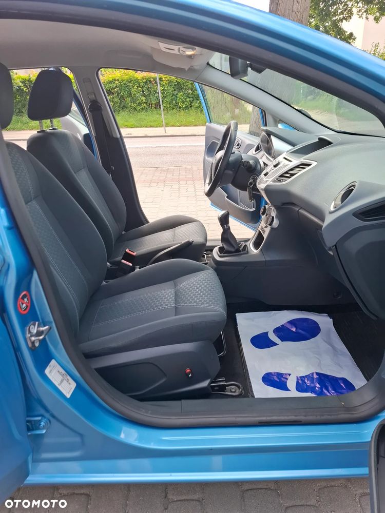 Ford Fiesta 1.25 Titanium - 22