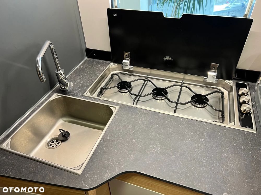 Adria Matrix Axess 650 SL - 13