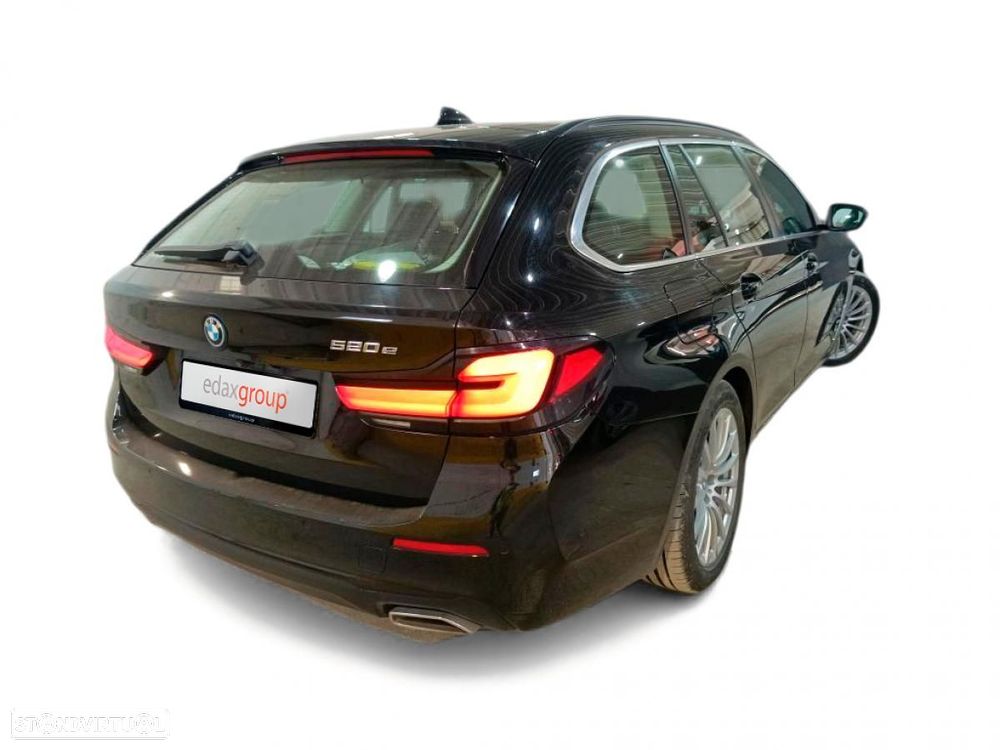 BMW 520 e — fotografia 2