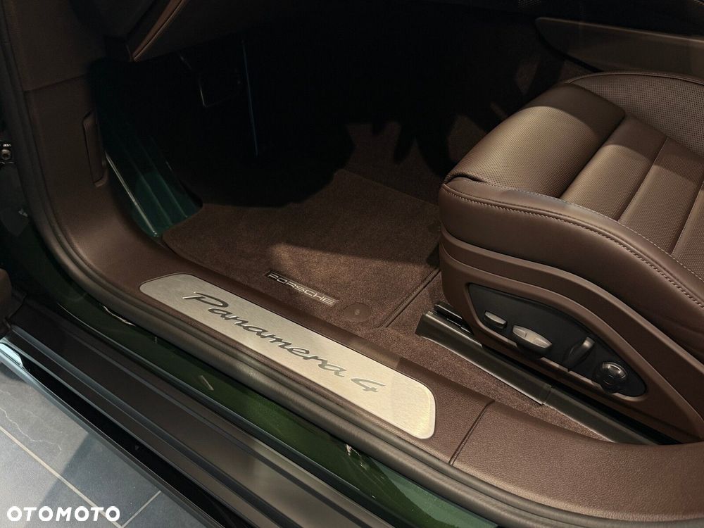 Porsche Panamera - 20