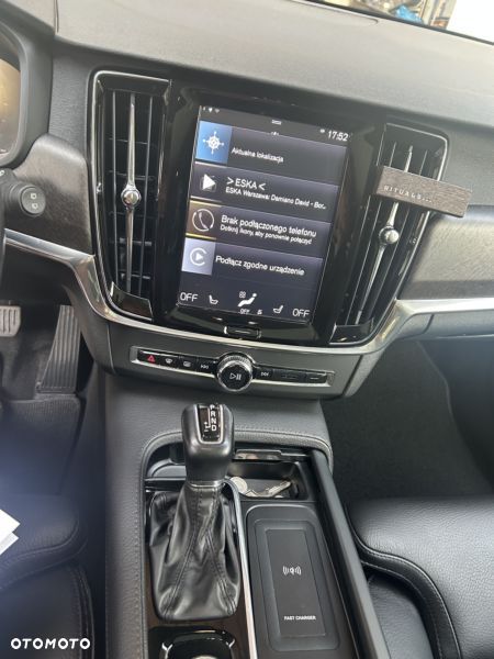 Volvo V90 D4 SCR AWD R-Design - 8