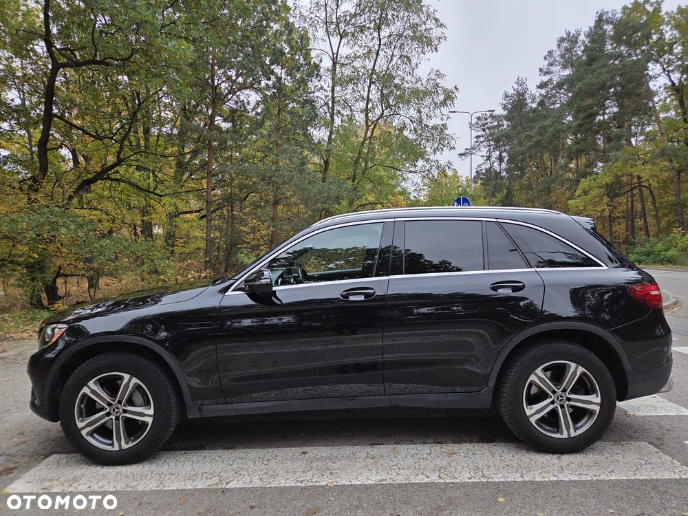 Mercedes-Benz Glc 300 2019 photo 4