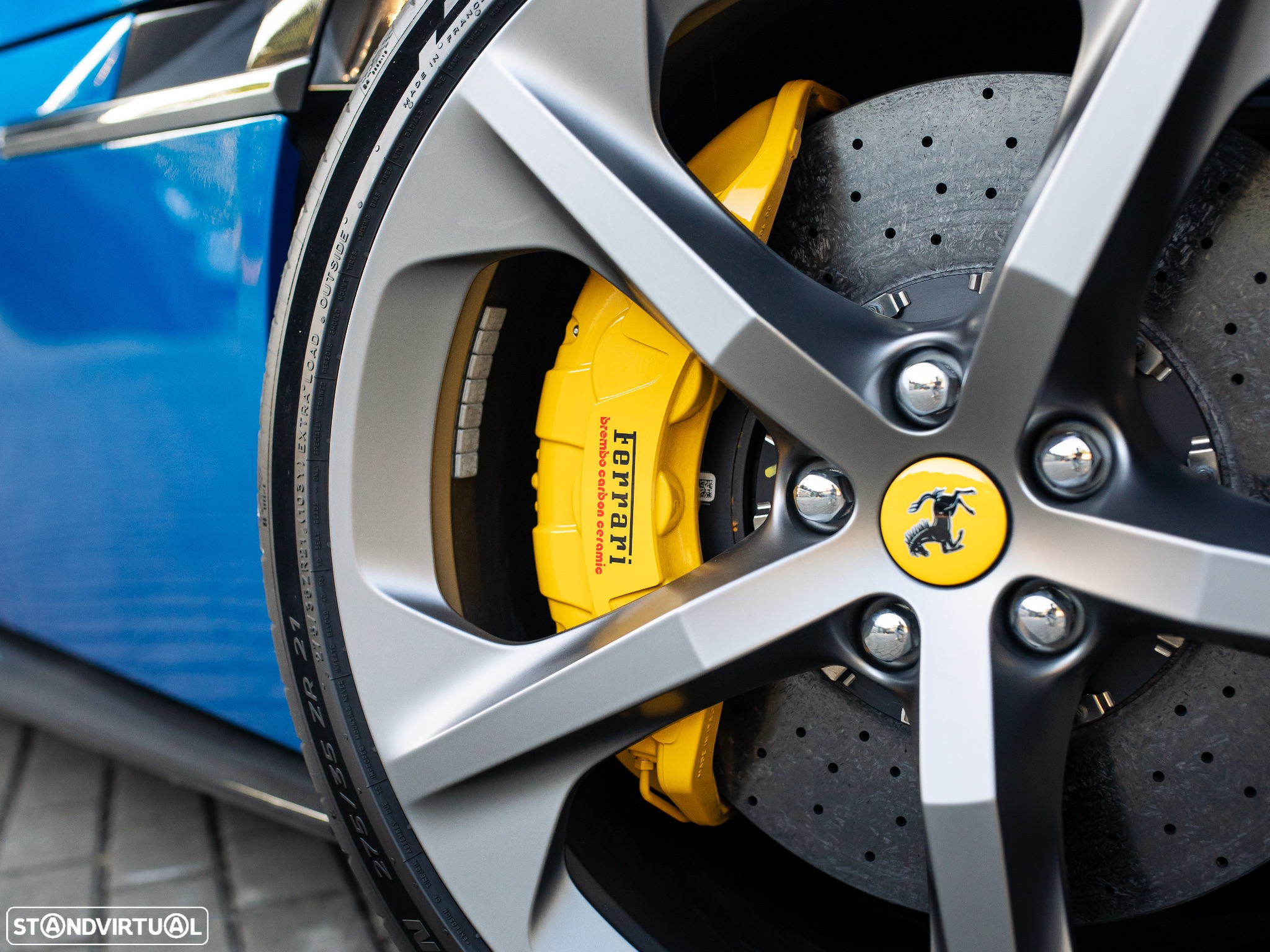 Ferrari 12 Cilindri Standard - 8