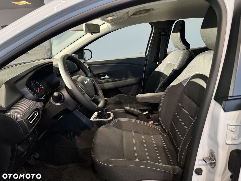 Dacia Sandero - 13
