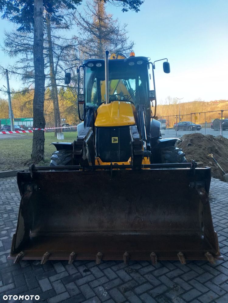 JCB 3CX CONTRACTOR - 2