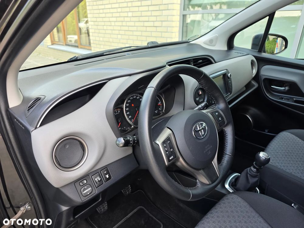Toyota Yaris 1.33 VVT-i Edition-S - 17