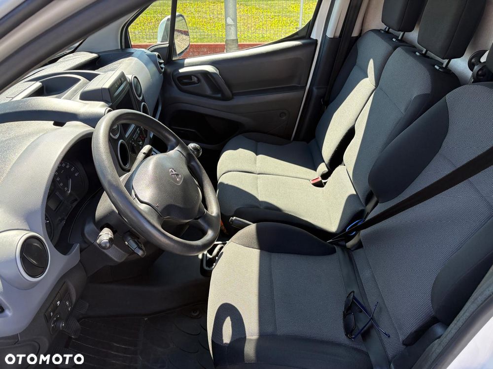 Peugeot Partner - 8
