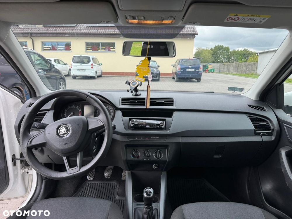 Skoda Fabia - 6