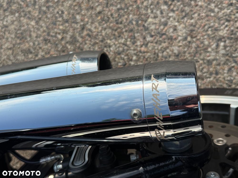 Harley-Davidson Softail Breakout - 8