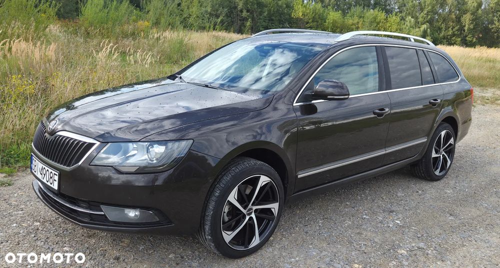 Skoda Superb 2.0 TDI 4x4 Elegance Outdoor DSG - 1