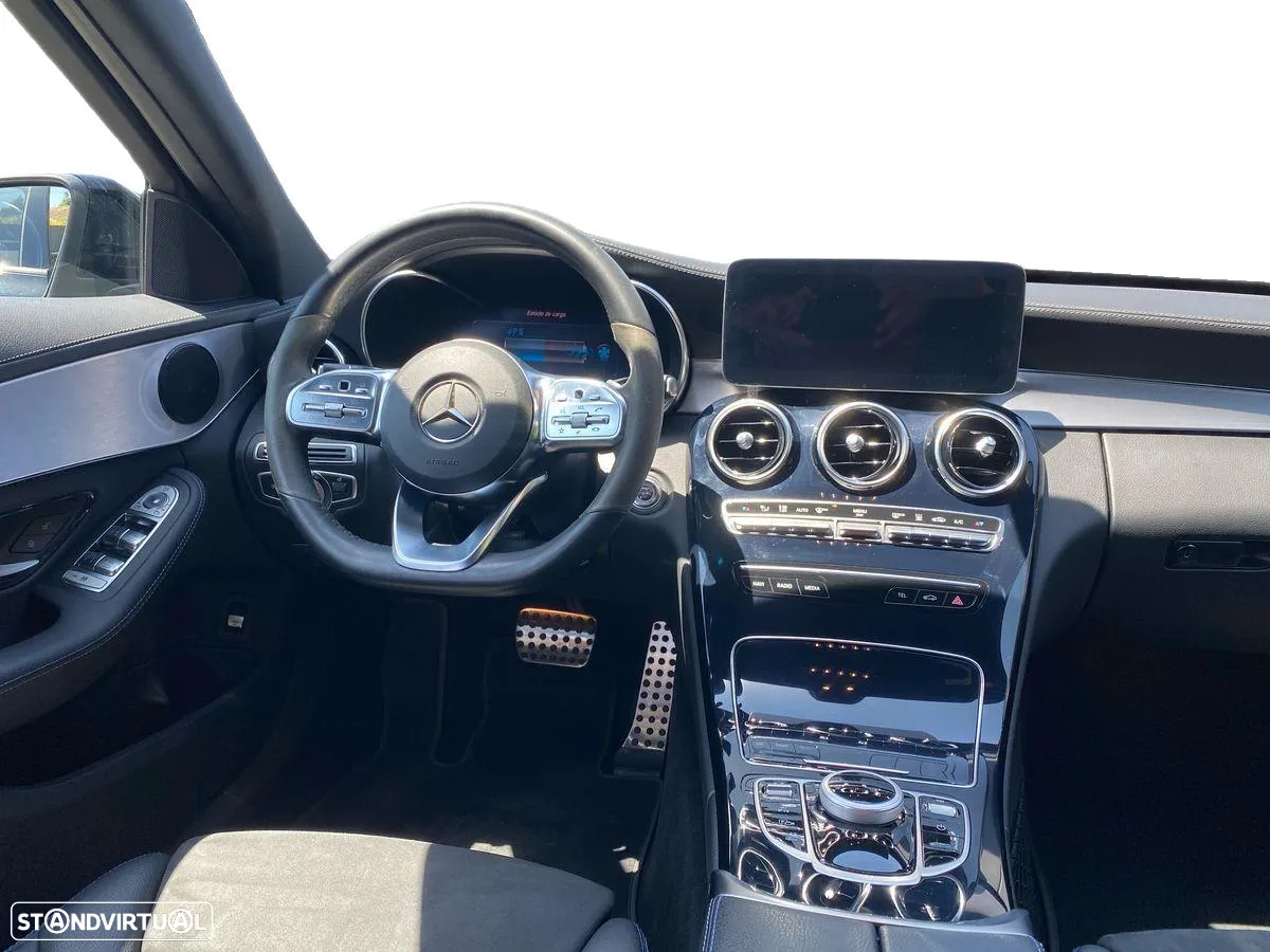 Mercedes-Benz C 300 de AMG Line - 12
