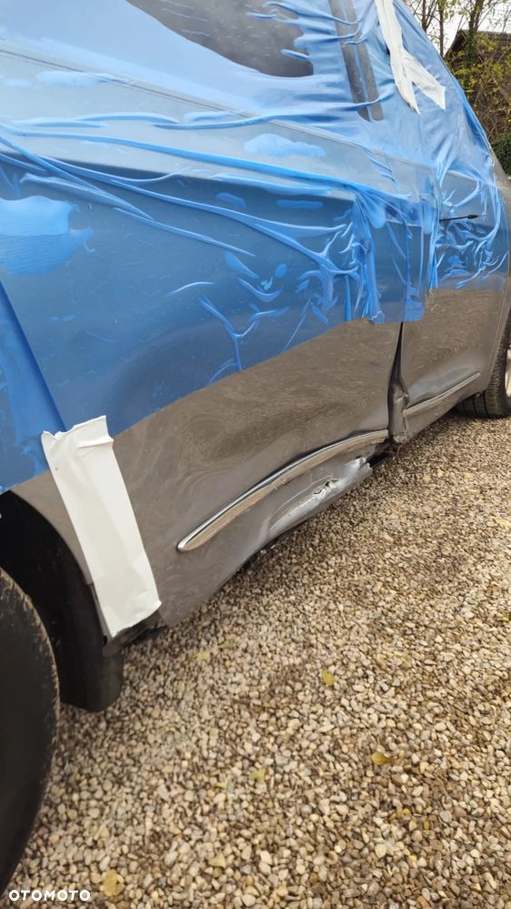 Chrysler Pacifica - 19