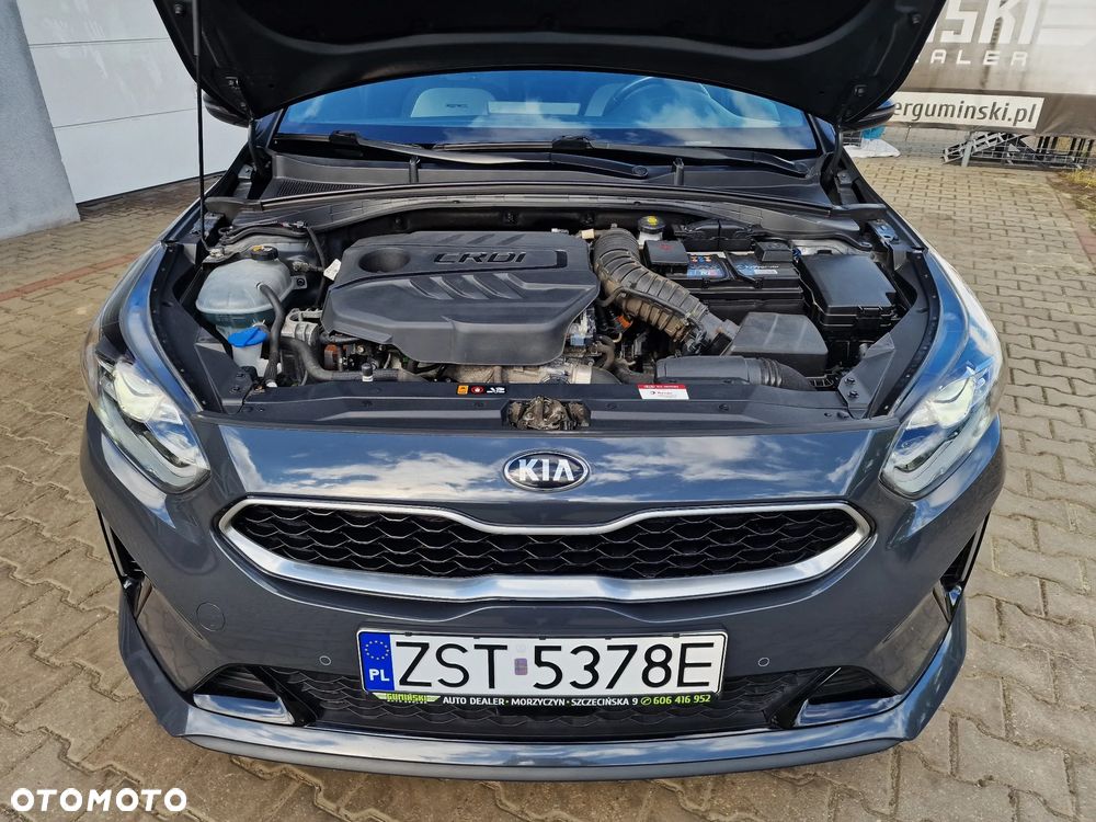 Kia ProCeed 1.6 CRDi DCT7 SCR GT LINE - 17