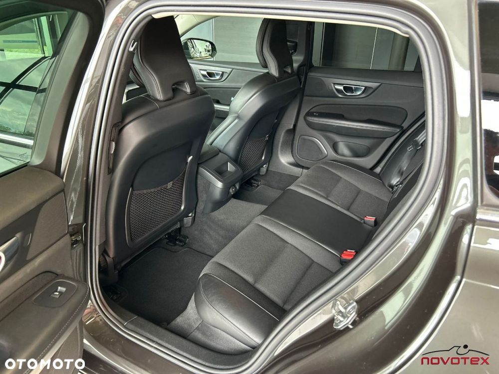 Volvo V60 - 24