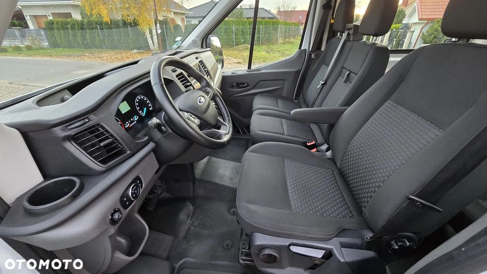 Ford Transit L2H3 VA Autm Limited - 13