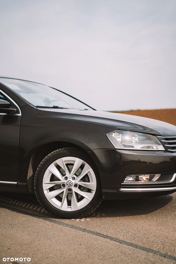 Volkswagen Passat 1.6 TDI Comfortline - 6