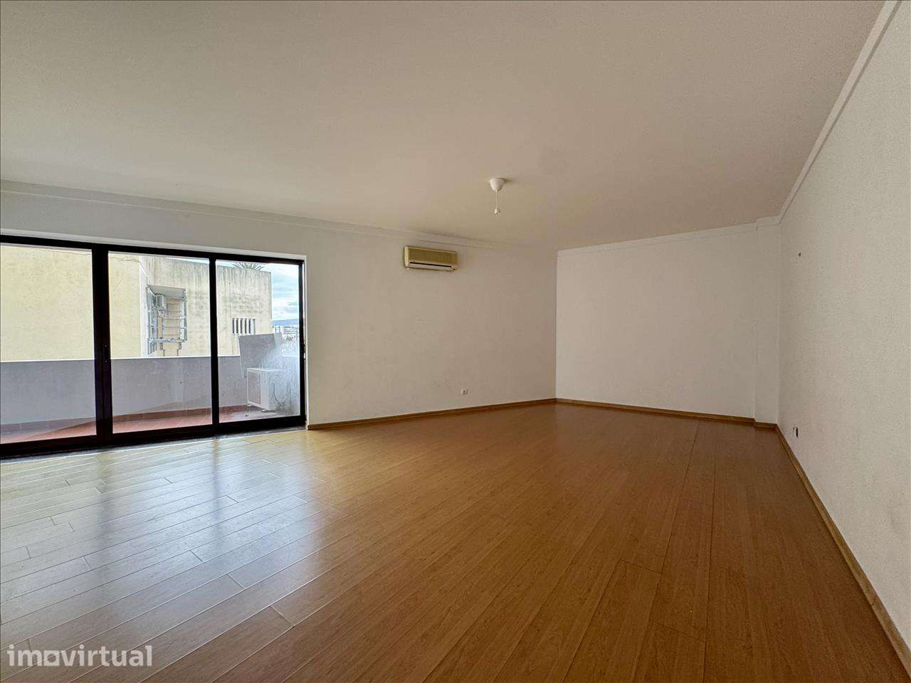 Apartamento em Setúbal, São Sebastião - Grande imagem: 2/11
