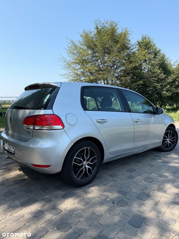 Volkswagen Golf - 3