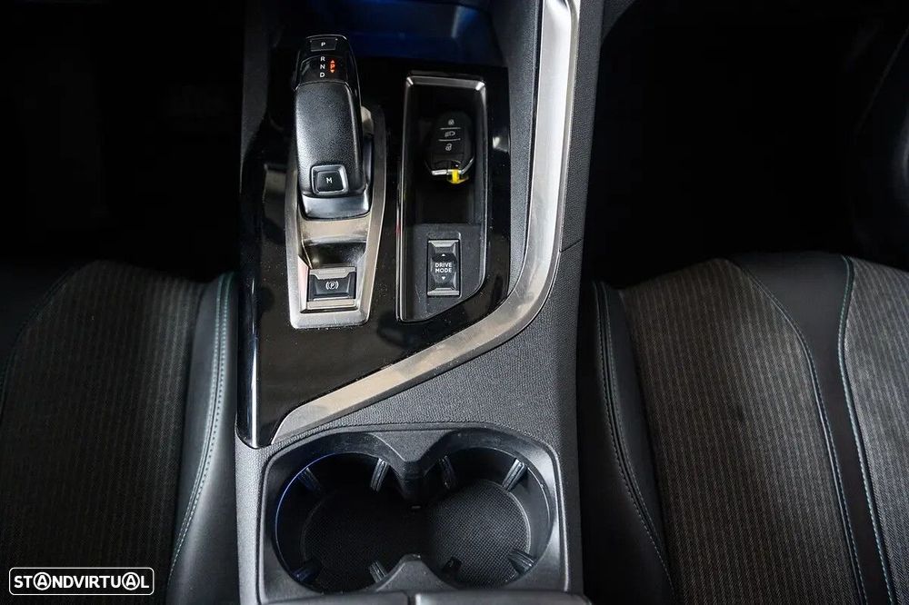 Peugeot 5008 1.5 BlueHDi Allure EAT8 - 57