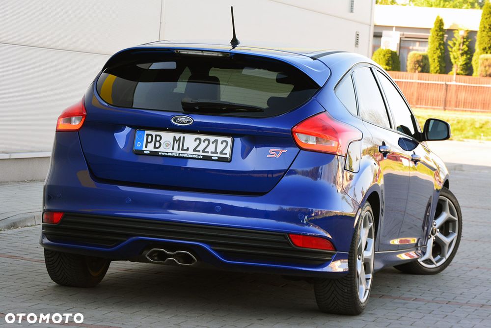 Ford Focus 2.0 TDCi ST - 25
