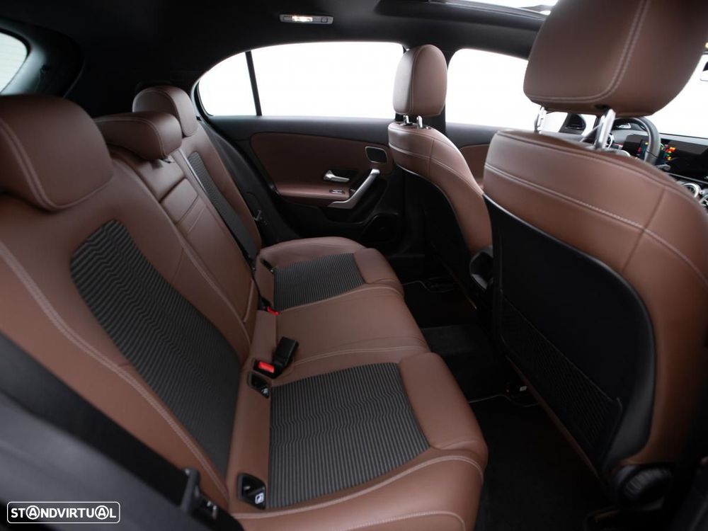Mercedes-Benz A 220 d 8G-DCT Progressive - 13