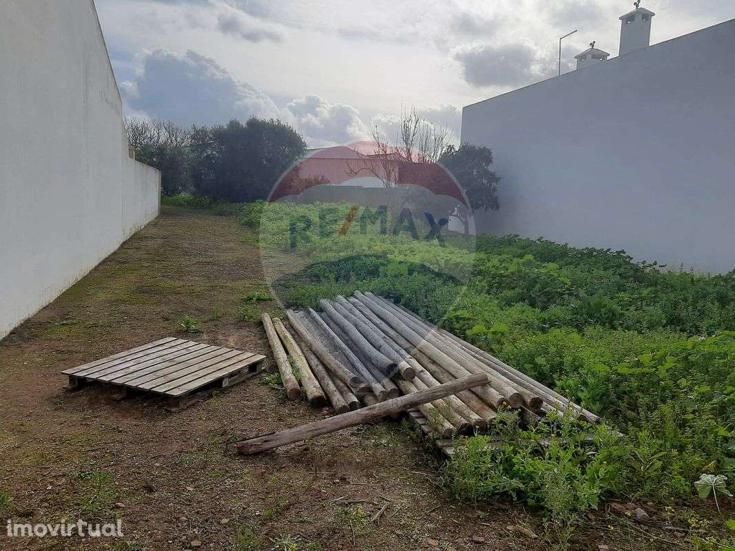 Terreno  para venda - Grande imagem: 2/3