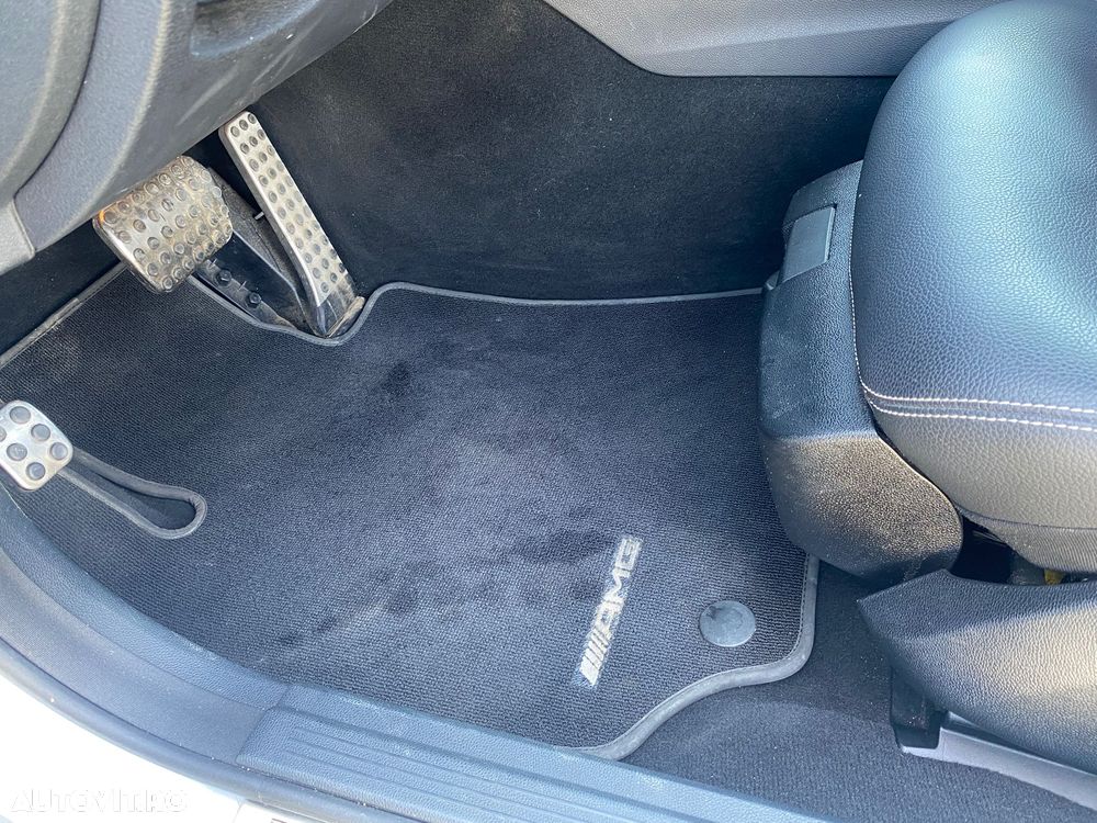 Mercedes-Benz E 350 CDI 4MATIC BlueEfficiency Aut. - 31