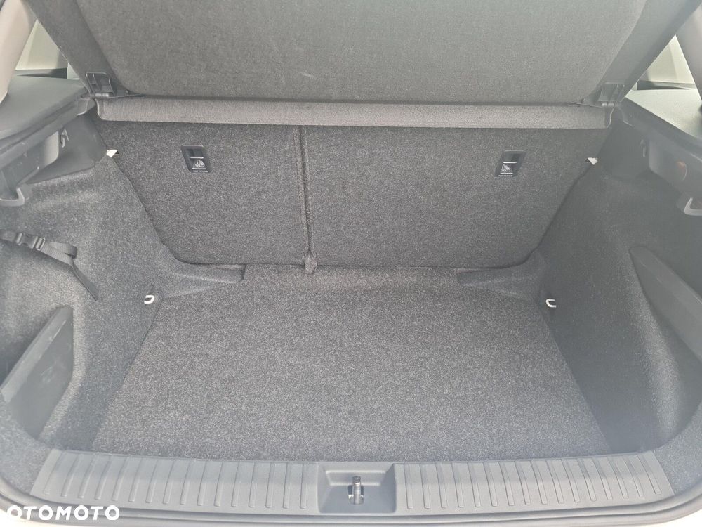 Skoda Kamiq 1.0 TSI Ambition - 32