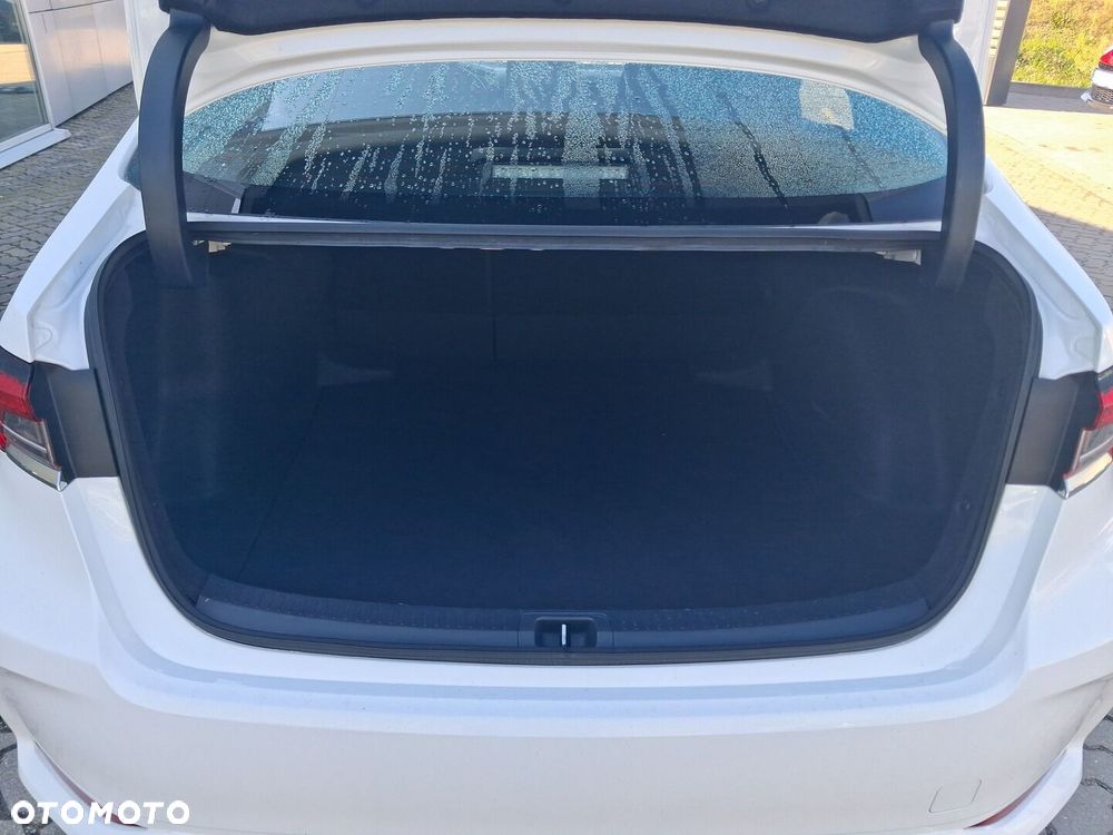 Toyota Corolla 1.6 Premium EU6 - 12