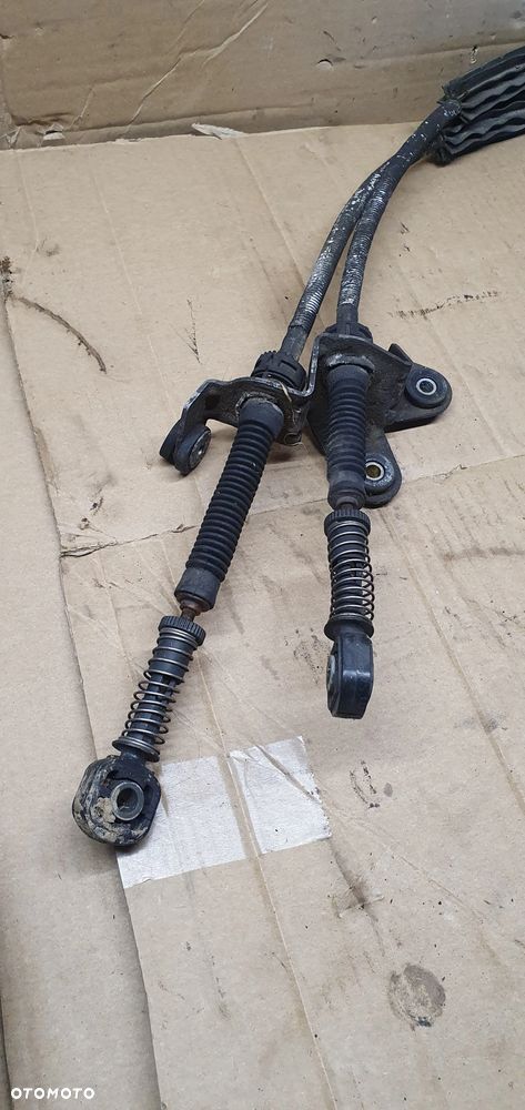 Wybierak lewarek biegów linki Audi A3 8P 2.0 TDI 1K0711049AT 1K0711061A - 3