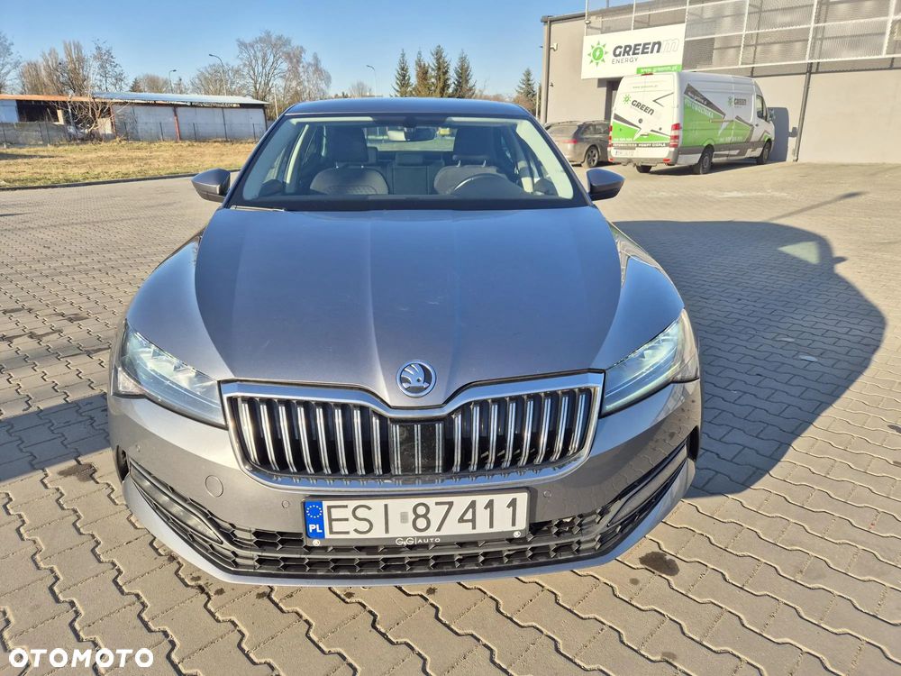 Skoda Superb 2.0 TSI Ambition DSG - 6